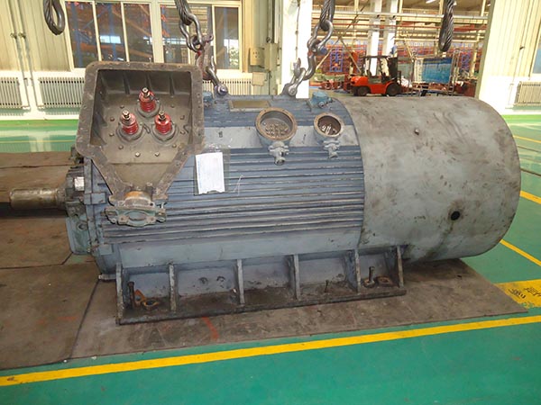 1768184672127308.jpg YB2-5601-2-10KV-1000KW振動大問題解決0.jpg